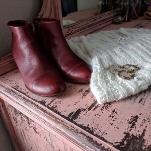 red leather Roberto Del Carlo wedge booties